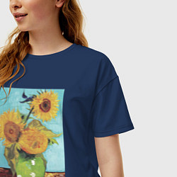 Футболка оверсайз женская Vase with Three Sunflowers Подсолнухи, цвет: тёмно-синий — фото 2
