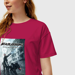 Футболка оверсайз женская Metal Gear Rising Revengeance - poster, цвет: маджента — фото 2