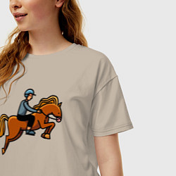 Футболка оверсайз женская Наездник на лошади, цвет: миндальный — фото 2