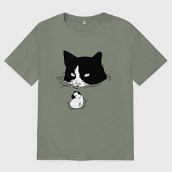 Женская футболка оверсайз Кот сидит в воде и сторожит утёнка