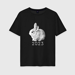 Футболка оверсайз женская Новогодний белый кролик, символ 2023 года, цвет: черный