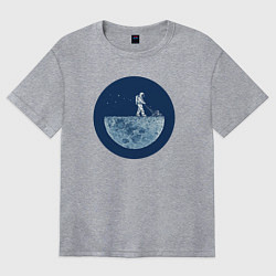 Женская футболка оверсайз Космонавт с газонокосилкой