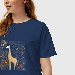 Футболка оверсайз женская Big brown giraffe, цвет: тёмно-синий — фото 2