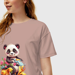 Футболка оверсайз женская Панда на мопеде, цвет: пыльно-розовый — фото 2