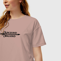 Футболка оверсайз женская Днд лого с мечом, цвет: пыльно-розовый — фото 2