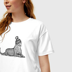 Футболка оверсайз женская Ягуар в шапке лежит, цвет: белый — фото 2