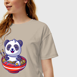 Футболка оверсайз женская Панда ест рамен, цвет: миндальный — фото 2