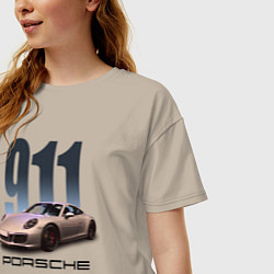 Футболка оверсайз женская Порше 911 спортивный автомобиль, цвет: миндальный — фото 2