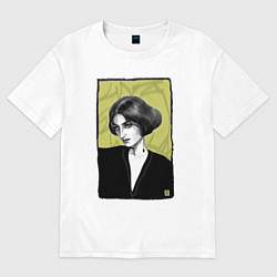 Женская футболка оверсайз Желтоглазая мадам