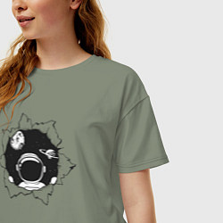 Футболка оверсайз женская Космос внутри, цвет: авокадо — фото 2