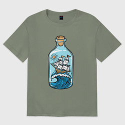 Женская футболка оверсайз Парусник в бутылке