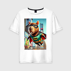 Женская футболка оверсайз Бэткапи летит над улицей Нью-Йорка