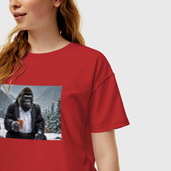 Футболка оверсайз женская Горилла в костюме: зимний релакс, цвет: красный — фото 2