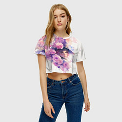 Футболка 3D укороченная женская Девушка в цветочной шляпе, цвет: 3D-принт — фото 2