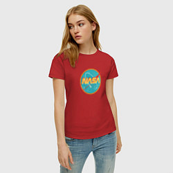 Футболка хлопковая женская NASA винтажный логотип, цвет: красный — фото 2