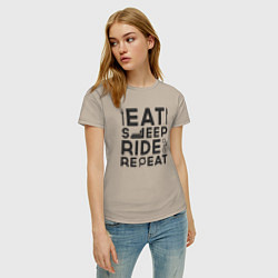 Футболка хлопковая женская Eat sleep ride repeat, цвет: миндальный — фото 2