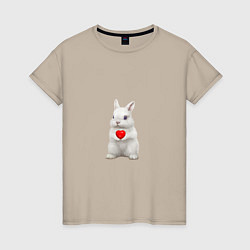 Футболка хлопковая женская Белый кролик с сердечком, цвет: миндальный