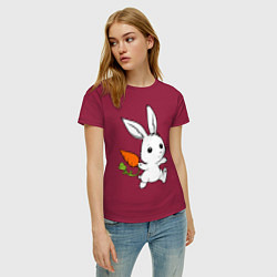 Футболка хлопковая женская Зайка с морковкой, цвет: маджента — фото 2