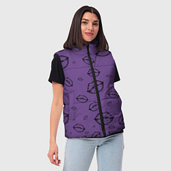 Женский жилет Паттерн черный контур губ на фиолетовом - lips pur, цвет: 3D-черный — фото 2