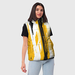 Женский жилет Вертикальные чёрно-белые линии на жёлтом фоне, цвет: 3D-черный — фото 2
