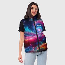 Женский жилет Неоновая галактическая спираль - нейроарт, цвет: 3D-светло-серый — фото 2