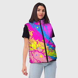 Женский жилет Яркая абстракция из розовых и голубых красок, цвет: 3D-черный — фото 2