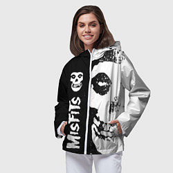 Ветровка с капюшоном женская MISFITS 1, цвет: 3D-белый — фото 2