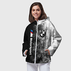 Ветровка с капюшоном женская БМВ Черно-белый логотип, цвет: 3D-белый — фото 2