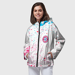 Ветровка с капюшоном женская Баерн Мюнхен, цвет: 3D-черный — фото 2