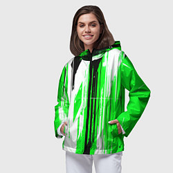 Ветровка с капюшоном женская Вертикальные чёрно-белые линии на зелёном фоне, цвет: 3D-черный — фото 2